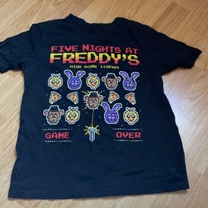 Five nights at freddy’s t shirt.
